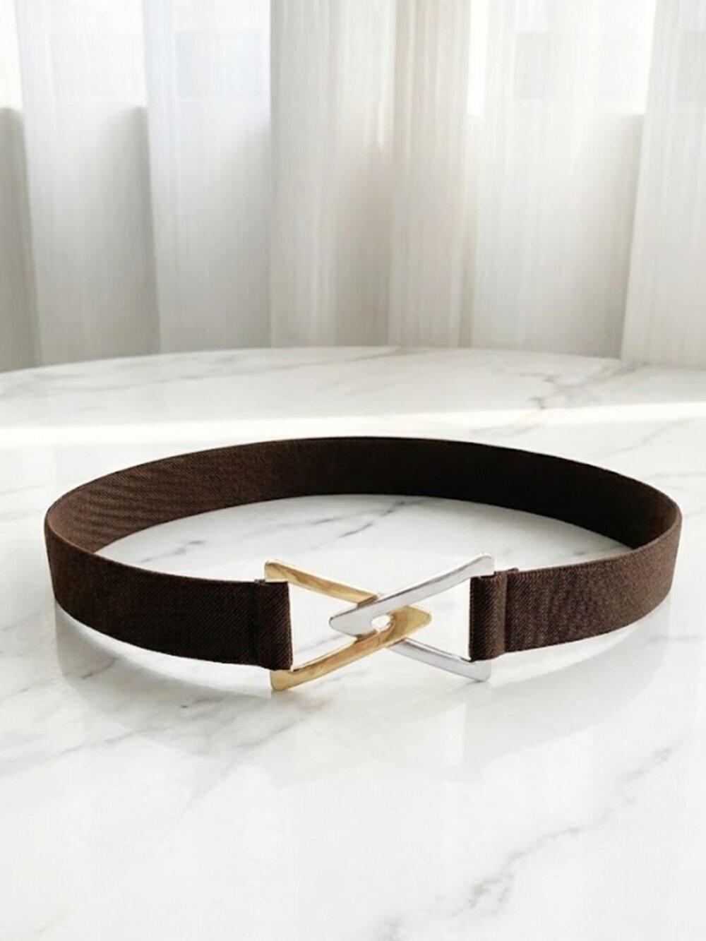 Ladies Brown Triangular Latch Belt - 25 Inches